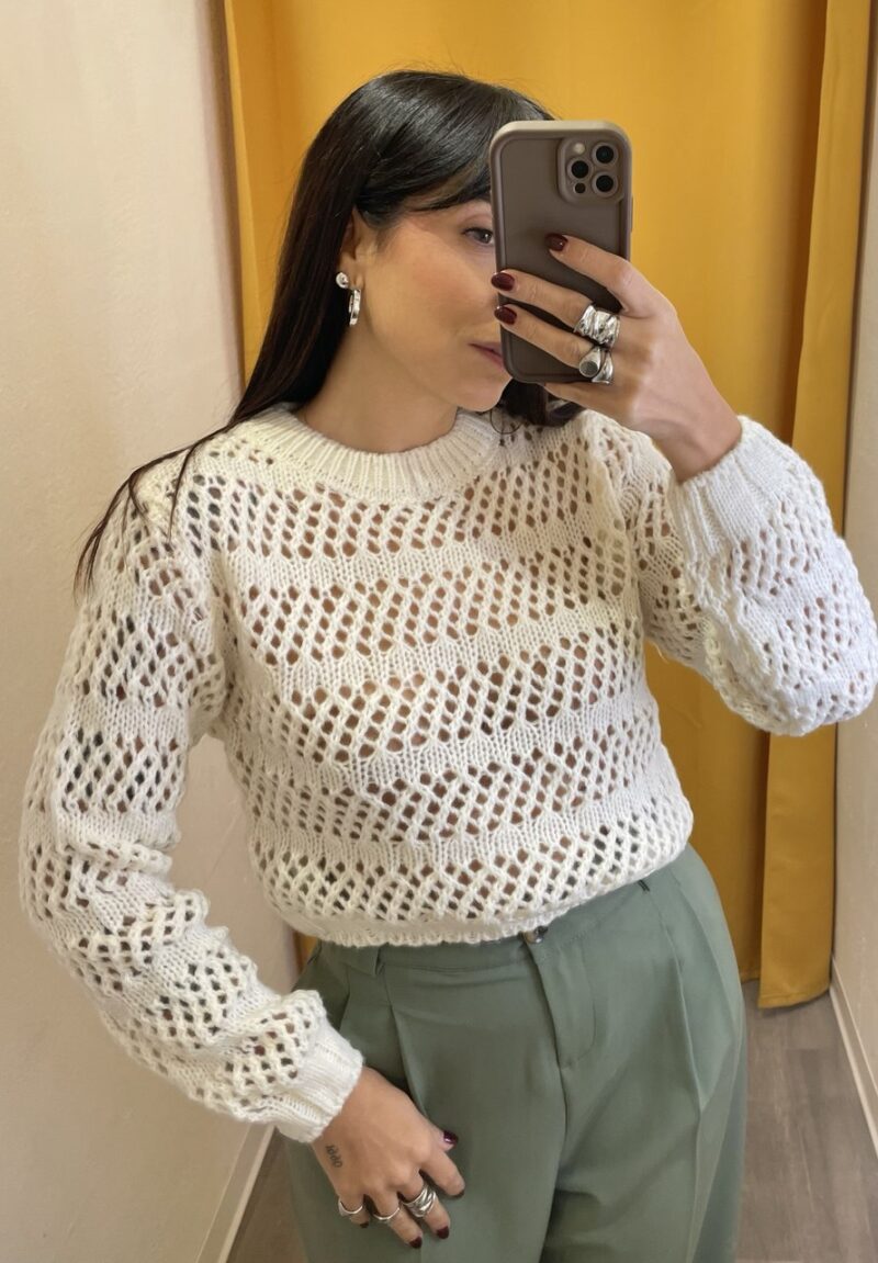 Maglia cropped traforata panna