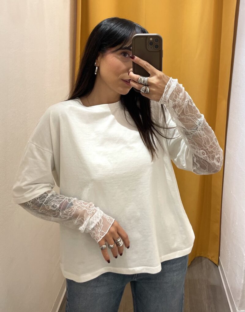 T-shirt maniche in pizzo bianca Susy mix - immagine 3