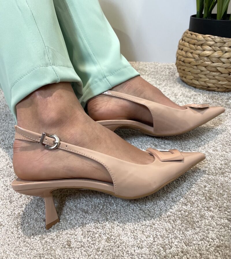 Slingback nude in vernice - immagine 3