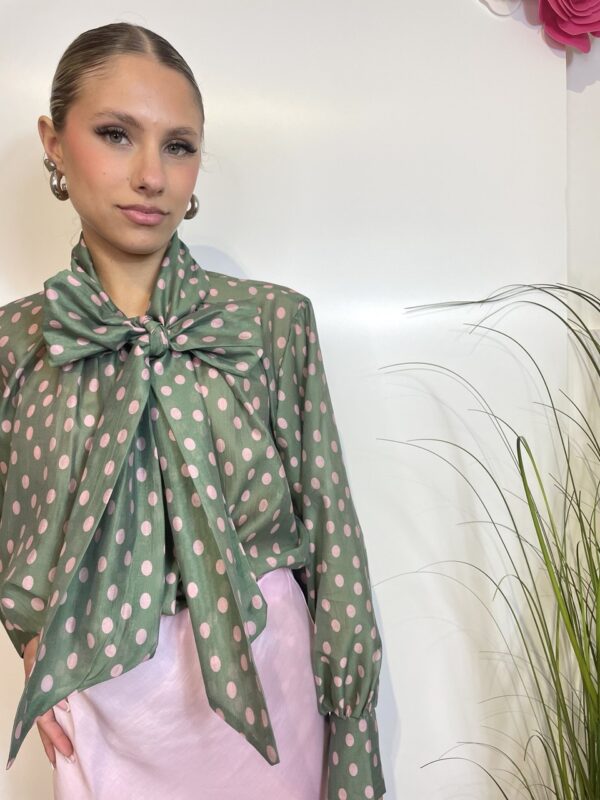 Camicia pois con fusciacca