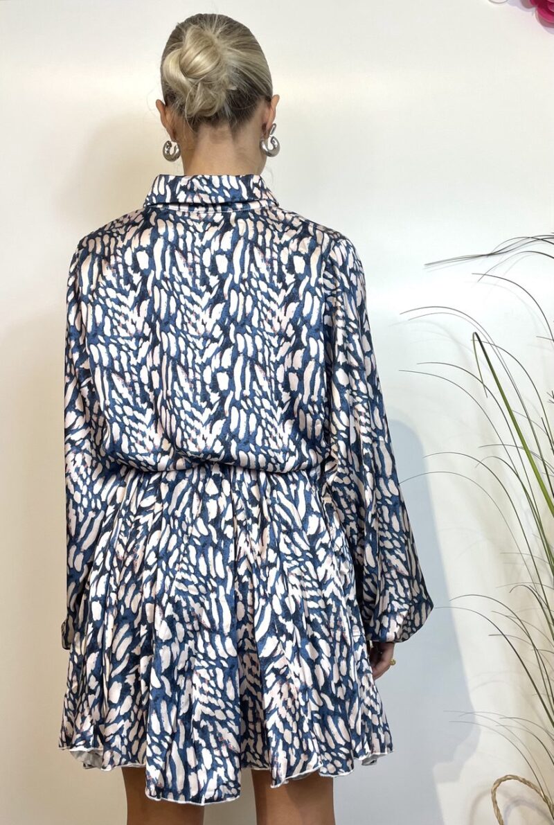 Vestito a ruota con cinta - immagine 3