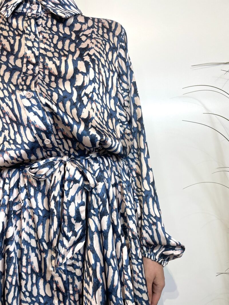 Vestito a ruota con cinta - immagine 2