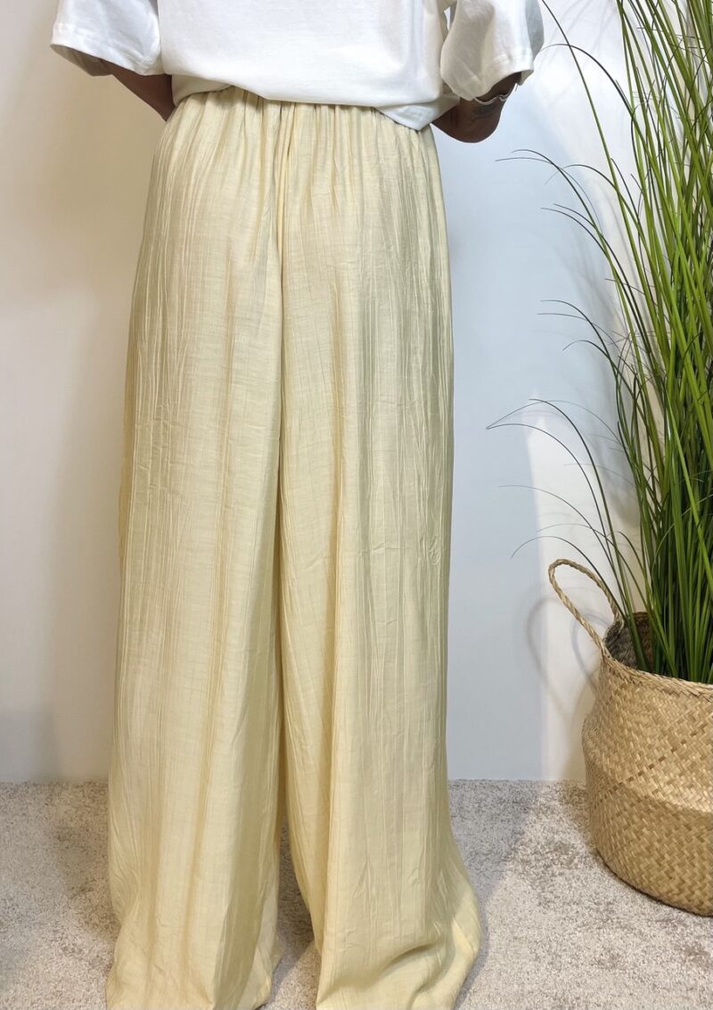 Pantalone palazzo in rayon giallo - immagine 3