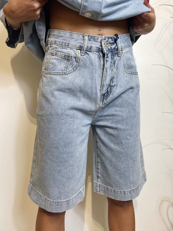 Bermuda denim