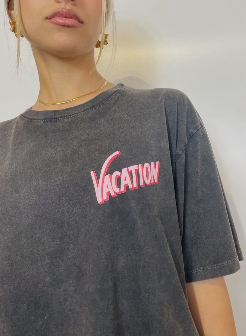 T-shirt stampa Vacation nera - immagine 3