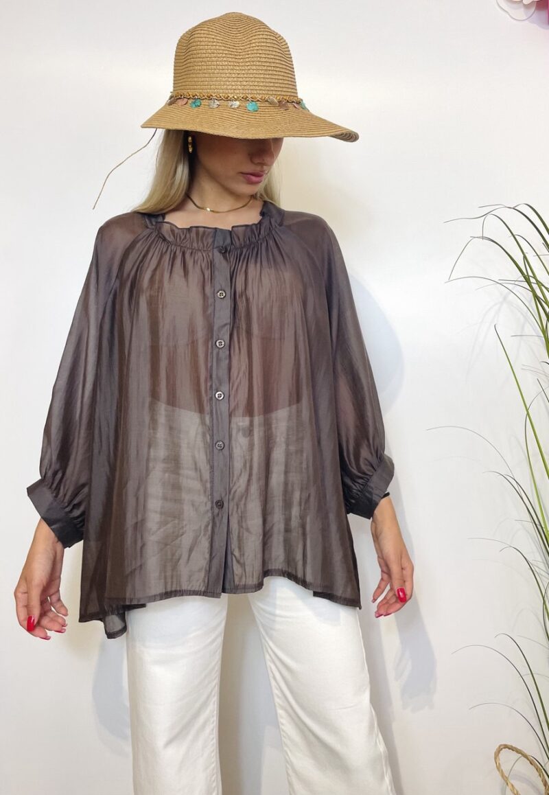 Camicia con manica a palloncino e scollo arricciato